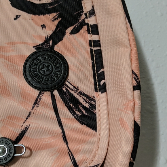 Kipling Live Light - Coral Flower Crossbody W/Adjustable Straps - Picture 2 of 6